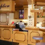 Berghof Garni - The Dom Collection Bed & Breakfast