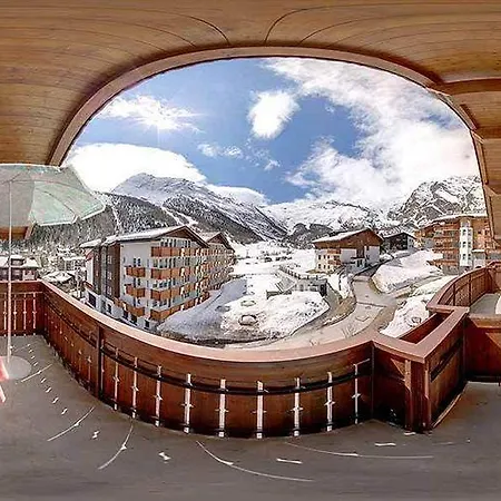 Berghof Garni - The Dom Collection 3* Зас-Фе