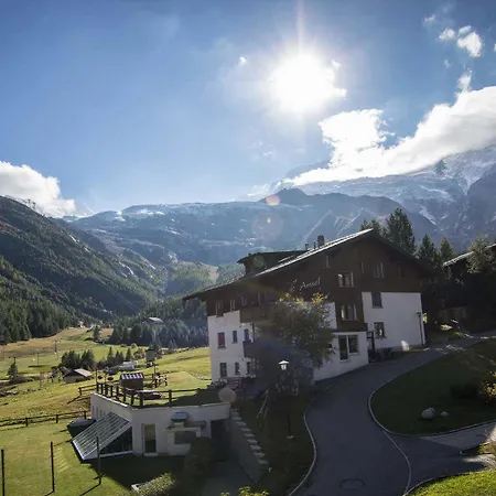 Bed and breakfast Berghof Garni - The Dom Collection