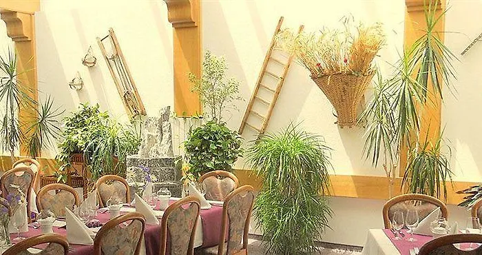 Berghof Garni - The Dom Collection 3* Saas Fee