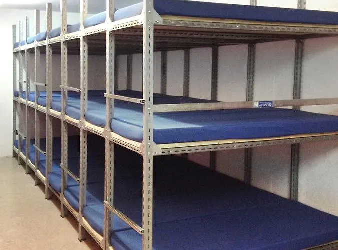 Berghof Garni - The Dom Collection Bed and Breakfast Saas Fee