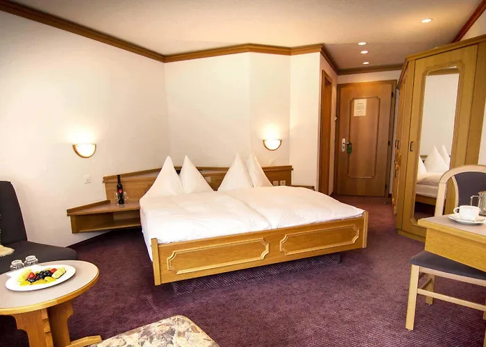 Berghof Garni - The Dom Collection Bed and Breakfast 3*