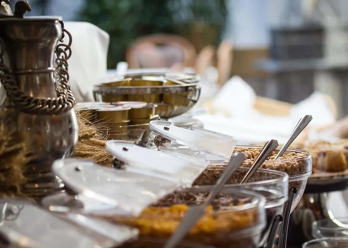 Bed and Breakfast Berghof Garni - The Dom Collection