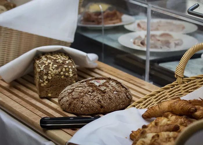 Bed and Breakfast Berghof Garni - The Dom Collection 3*