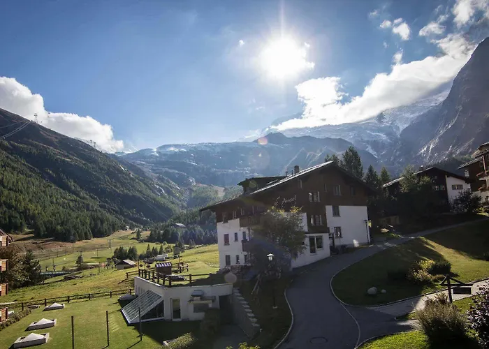 Bed and Breakfast Berghof Garni - The Dom Collection