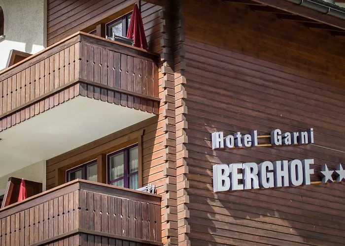 Berghof Garni - The Dom Collection Saas-Fee